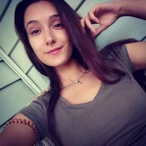 Meet your Posher, Cecelia